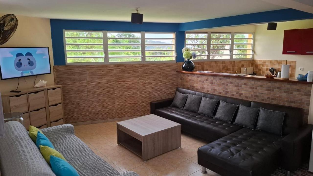 Villa Verte Le Robert Luaran gambar